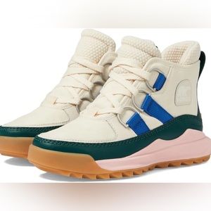 NWT Sorel Women’s Ona RMX Chukka Bootie Size: 9.5 Color:Natural, Midnight Teal